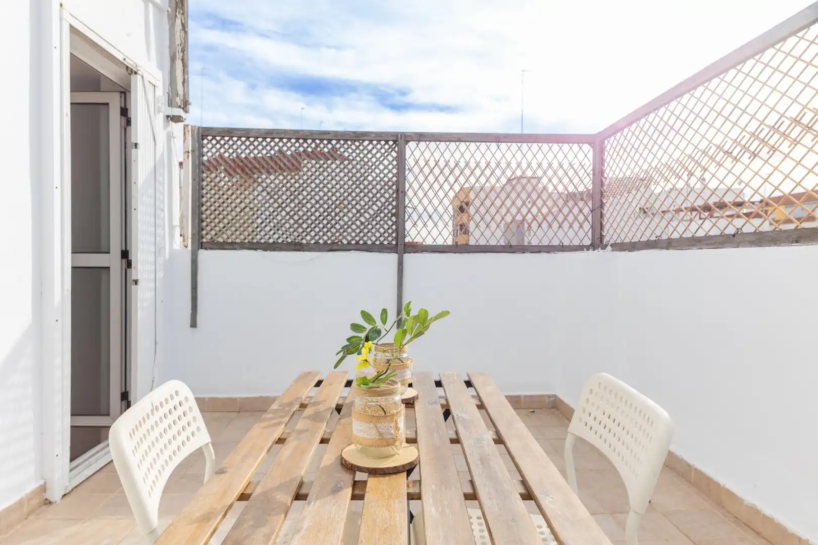 Terrasse von Wohnung zum Verkauf in Mislata mit Klimaanlage, Terrasse und Möbliert