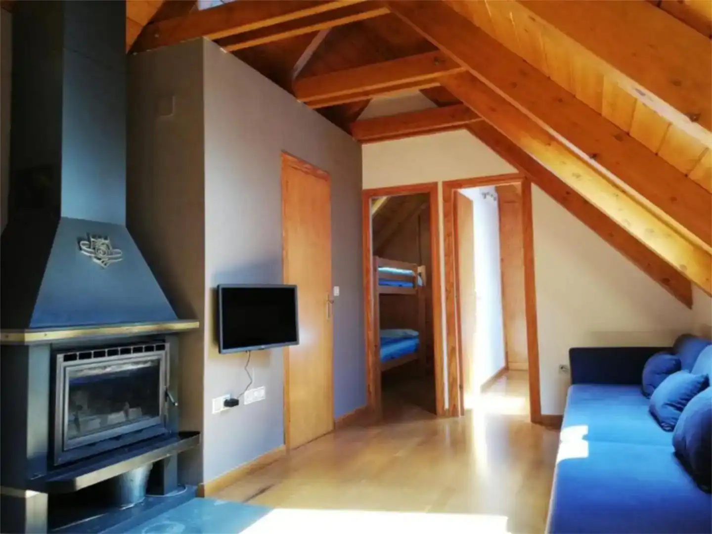 Sala de estar de Apartamento de alquiler en Canfranc con Parquet y Amueblado