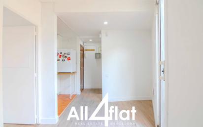 Bedroom of Flat for sale in  Barcelona Capital