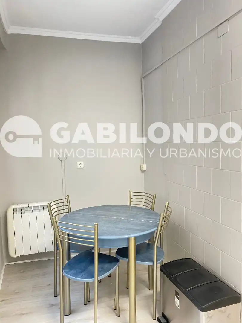 Jardín de Piso en venta en Elgoibar con Calefacción, Horno y Lavadora