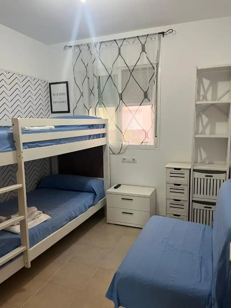 Habitación de Piso de alquiler en El Ejido con Aire acondicionado, Calefacción y Terraza
