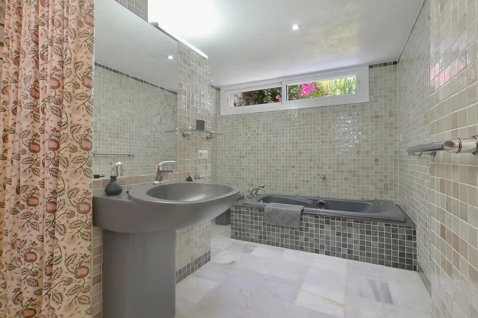 House with pool for sale in Elviria - Cabopino, imagen 29