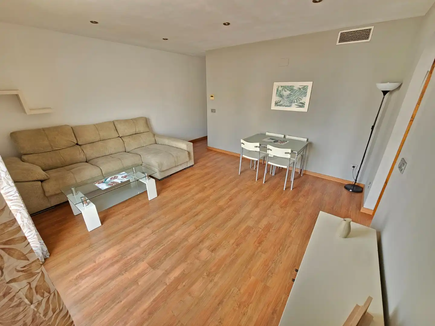 Sala de estar de Ático en venta en Armilla con Aire acondicionado, Calefacción y Parquet