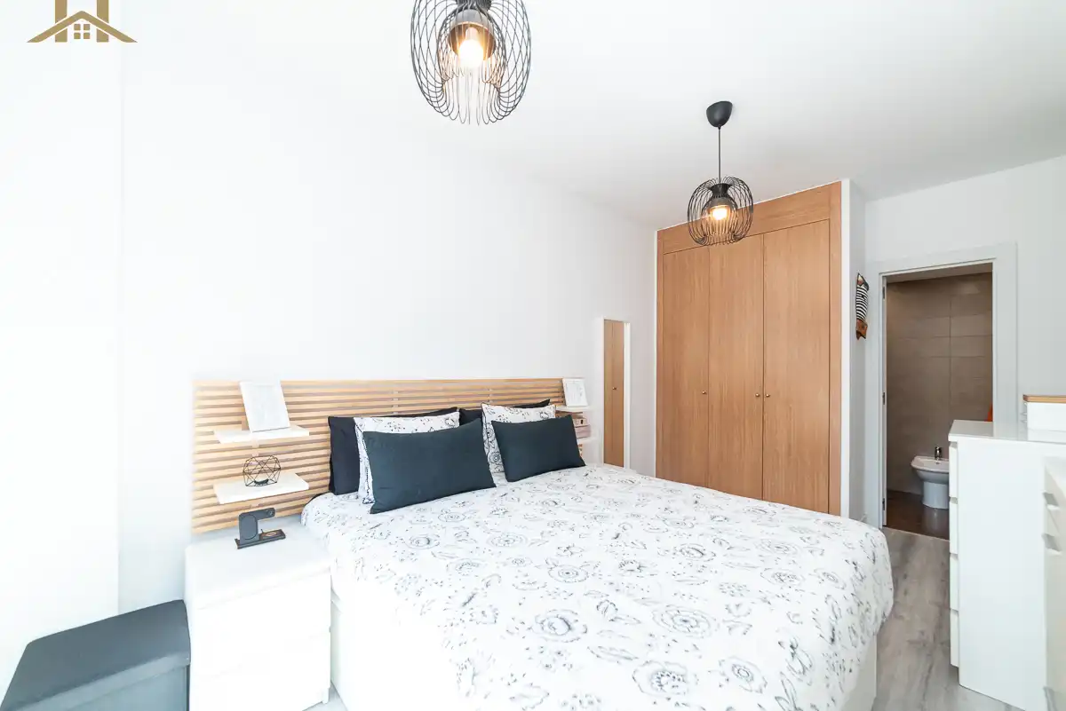 Habitación de Planta baja en venta en Navalcarnero con Aire acondicionado, Calefacción y Jardín privado