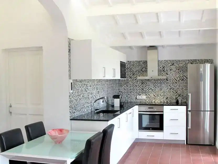 Cocina de Piso de alquiler en Ciutadella de Menorca con Aire acondicionado, Jardín privado y Amueblado