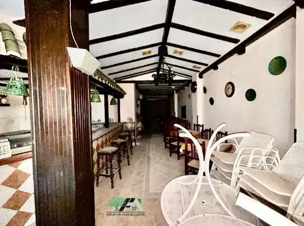 Local comercial en venda a Avenida Andrés Segovia, imagen 3