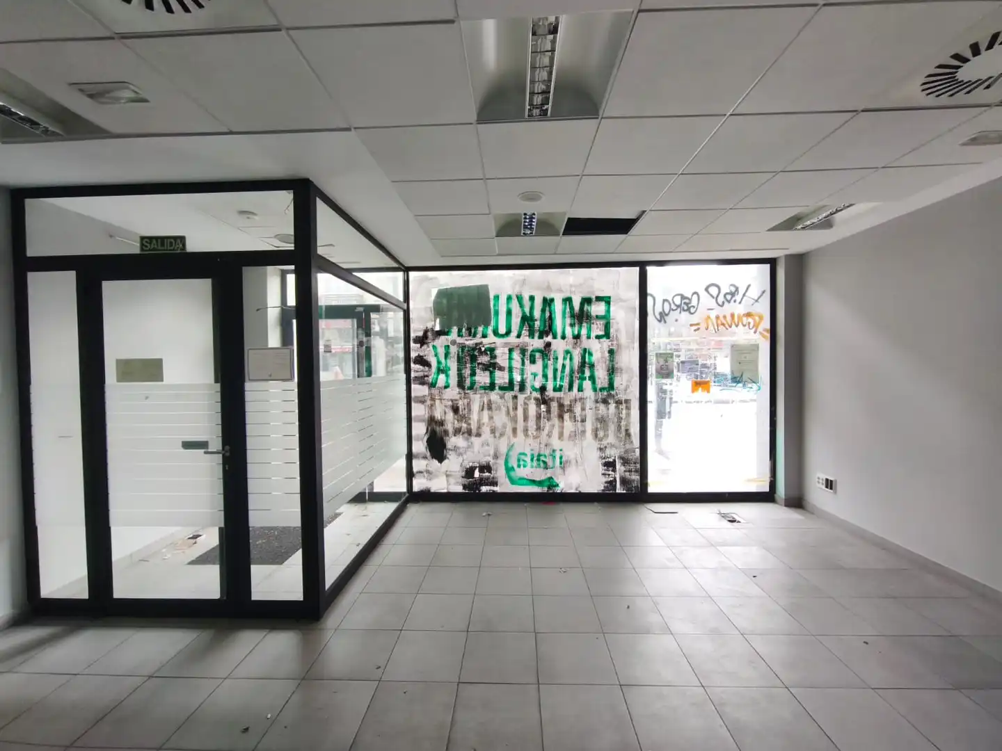 Local comercial en venda a Calle de Artica 20, imagen 11