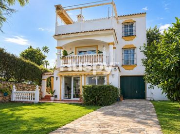 Casa amb balcó en venda a Caleta de Vélez
