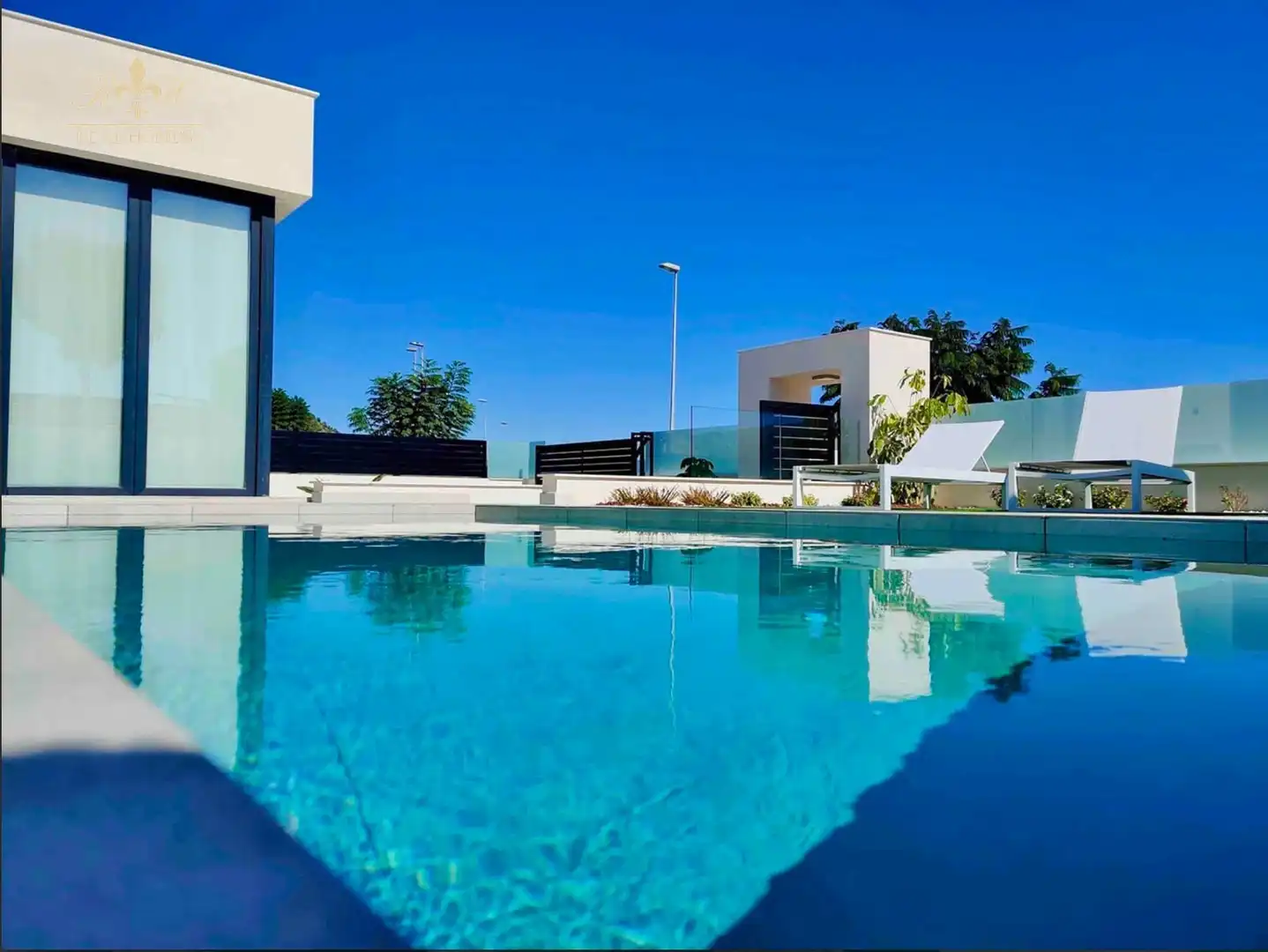 Detached house with pool for sale in ROTERDAM, imagen 3