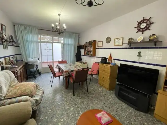 Casa o xalet en venda a Las Lagunas - Campano