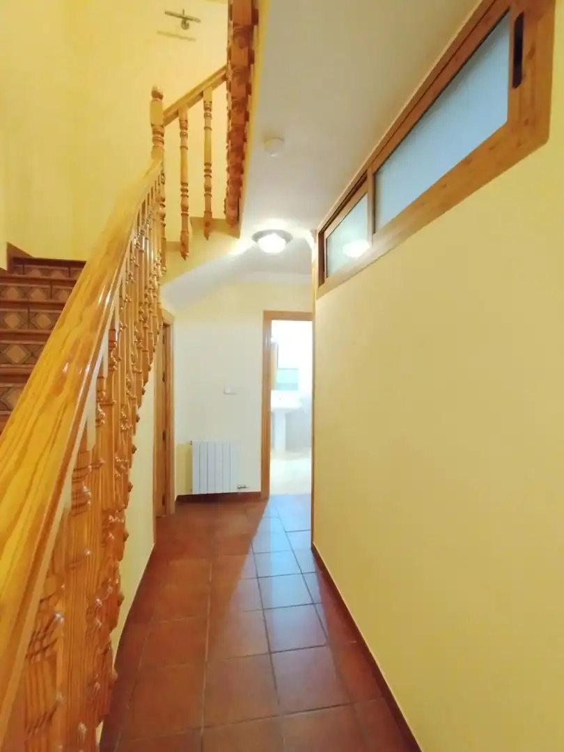 Maison jumelée à louer à Calle STA AMALIA, imagen 27