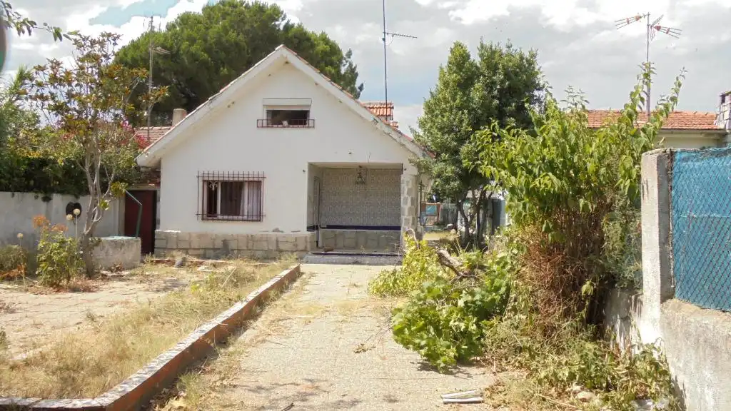 Chalet en venta en TALAVERA REINA  SA