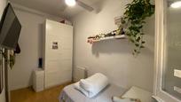 Bedroom of Flat to share in  Barcelona Capital  with Heating and Terrace