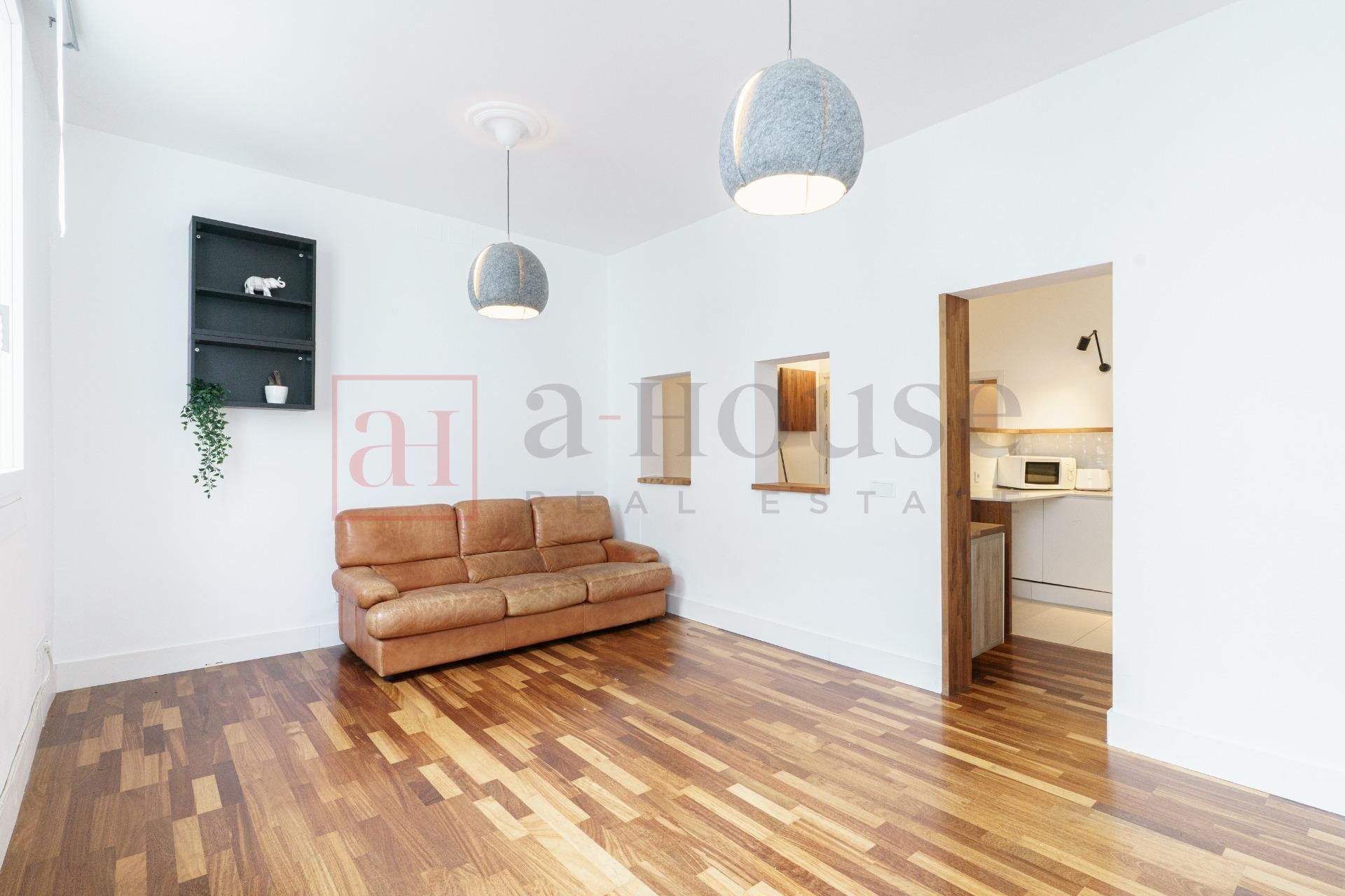 Living room of Flat for sale in  Madrid Capital  with Air Conditioner