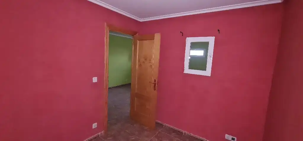 Habitación de Oficina en venta en  Logroño