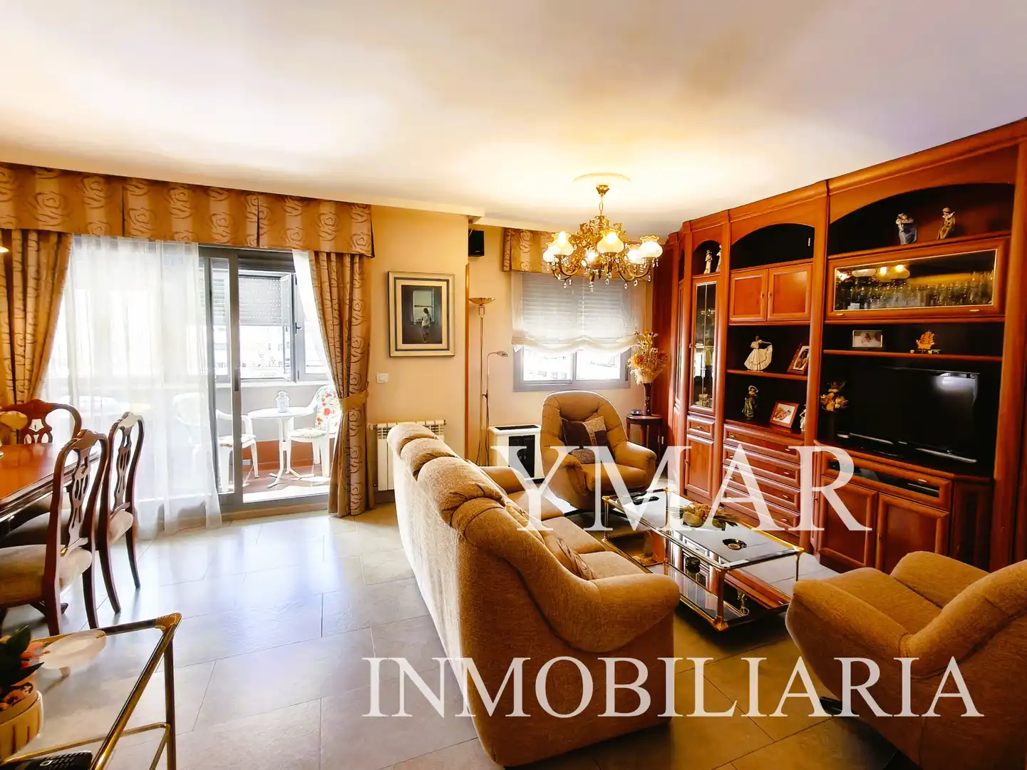 Living room of Flat for sale in Alcorcón  with Air Conditioner, Heating and Terrace