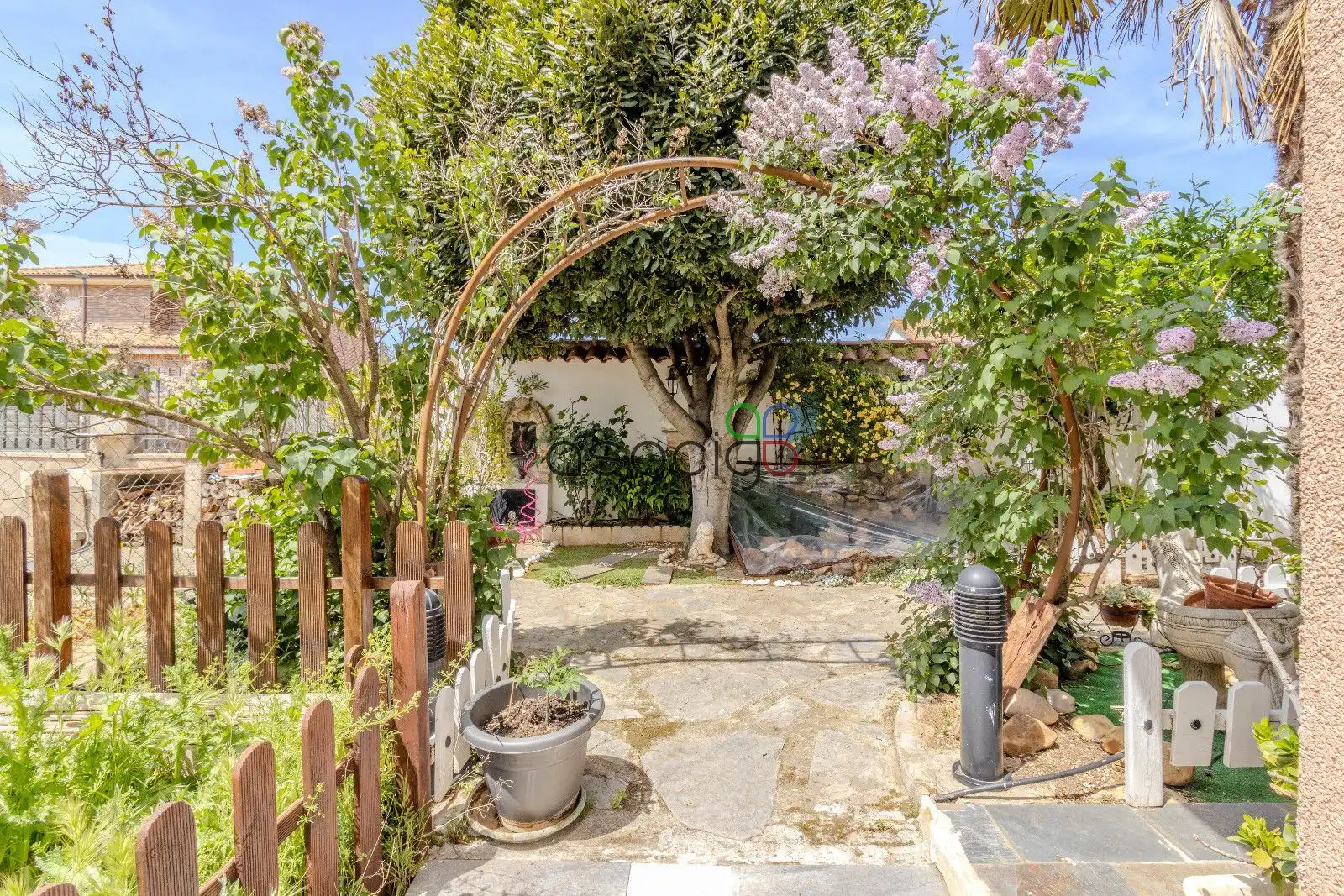 Jardí de Casa o xalet en venda en Cabanillas del Campo amb Aire condicionat i Calefacció