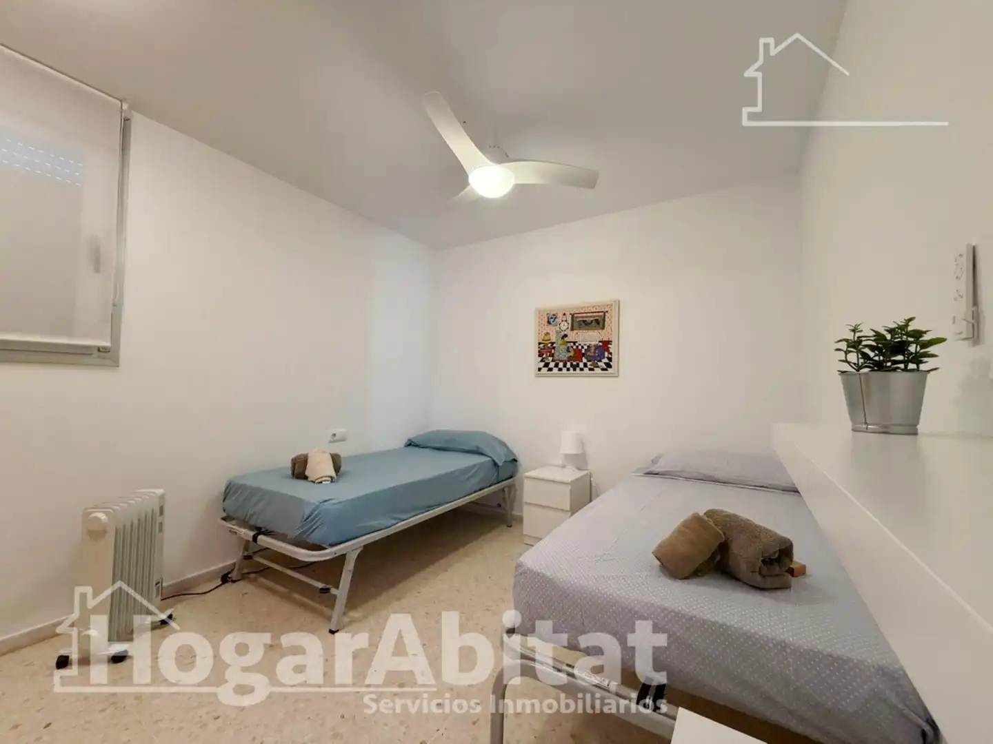Dormitori de Pis en venda en Llíria amb Terrassa, Traster i Piscina comunitària