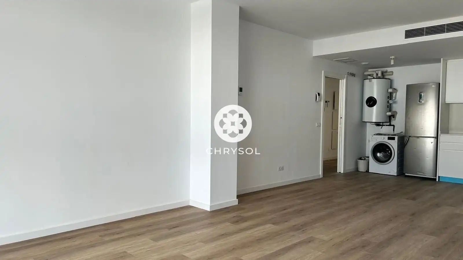 Sala d'estar de Pis en venda en L'Hospitalet de Llobregat amb Calefacció, Jardí privat i Parquet