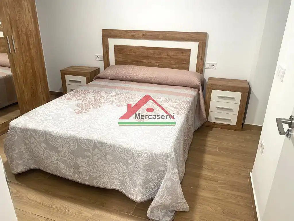 Flat for rent in SAN ANTONIO, 29, Casco Urbano