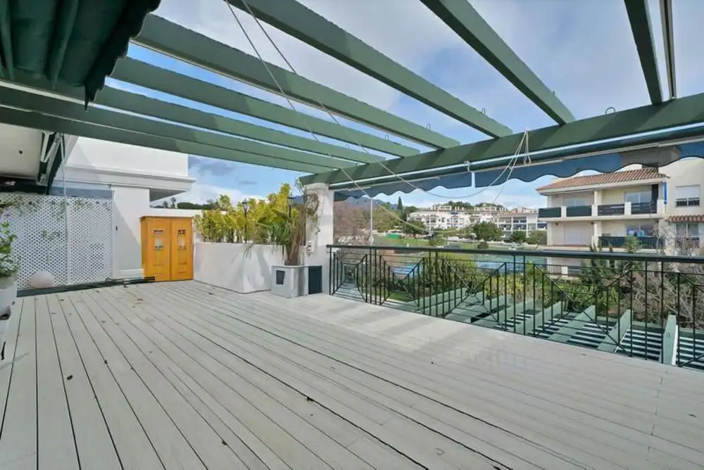 Mini appartamento con piscina in vendita a Nueva Andalucía, imagen 28
