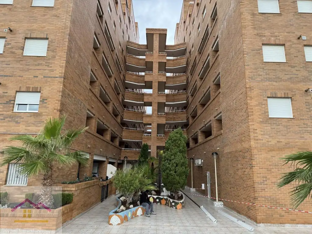Planta baja en venta en Avenida Central, 34, Playa Coral -Torremar