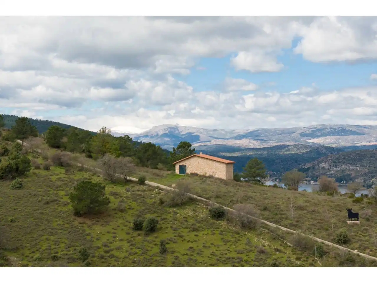 Haus oder Chalet zum Verkauf in El Tiemblo  mit Klimaanlage, Heizung und Privatgarten