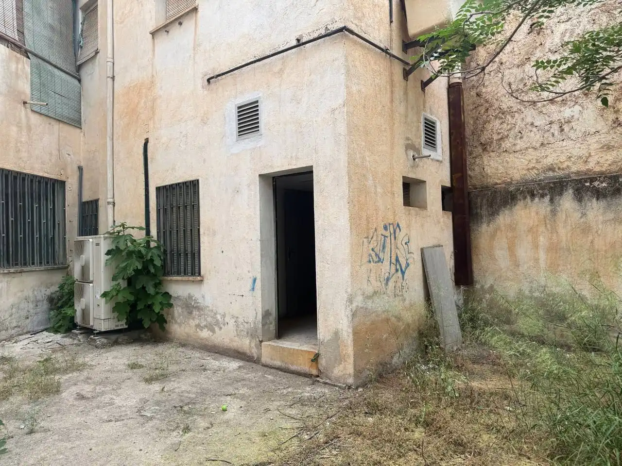 Exterior view of Commercial properties for sale in Huelma