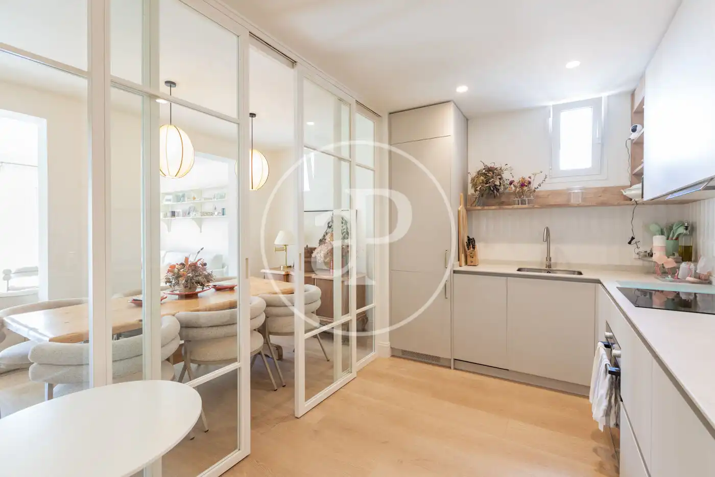 Kitchen of Flat for sale in Madrid  with Air Conditioner, Heating and Storage room