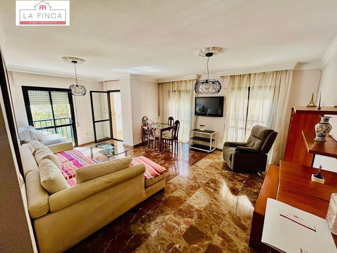 Living room of Flat for sale in Málaga Capital  with Air Conditioner, Terrace and Balcony