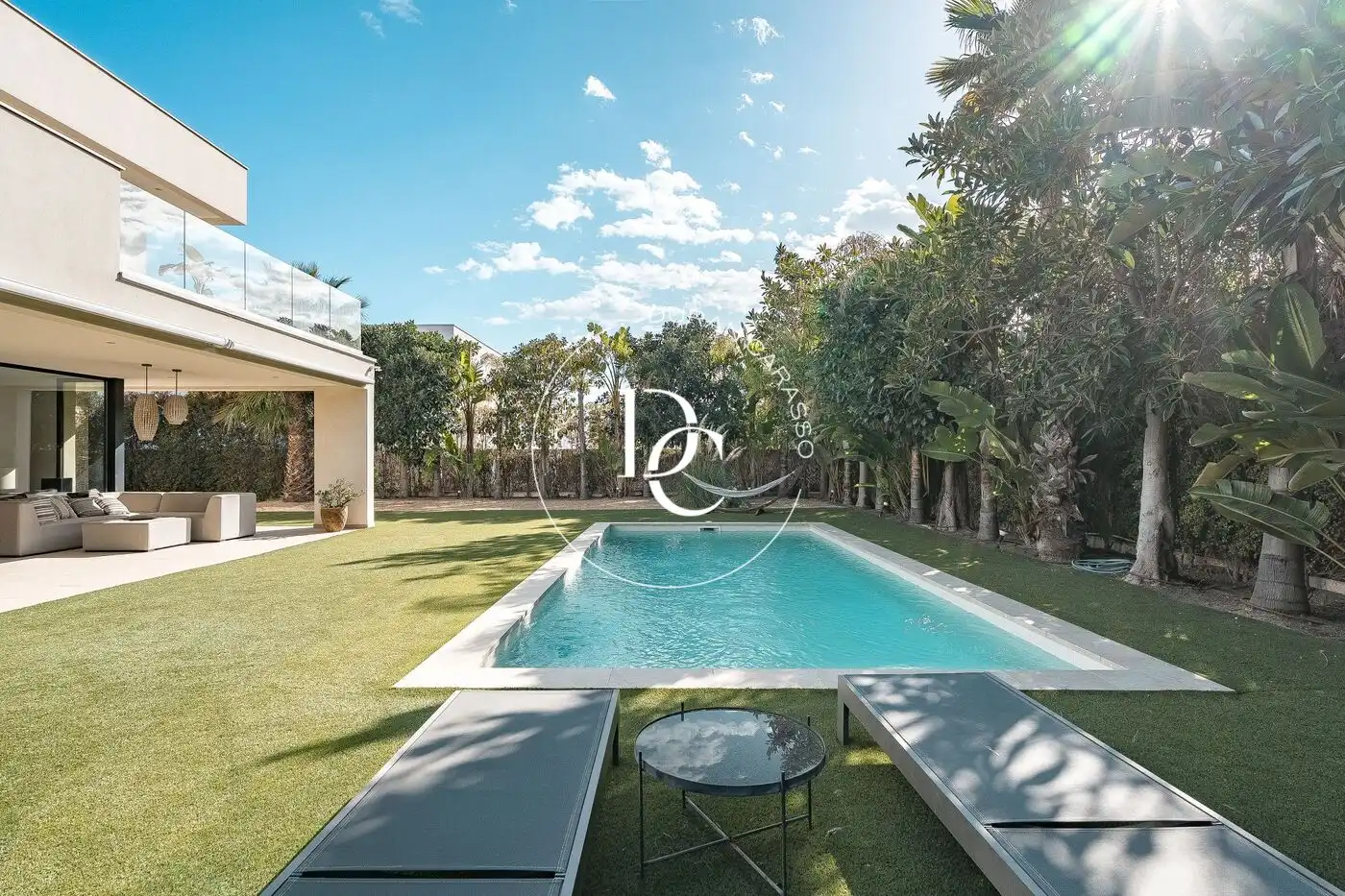 Casa con terraza en venta en Josep Maria Massip i Izabal, imagen 3