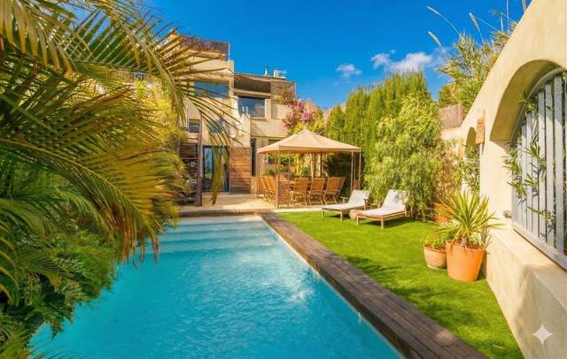 Casa adosada en Venta en Calle Única, 8 en Villafranqueza