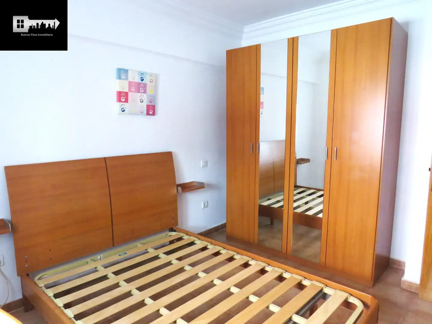 Habitación de Piso en venta en Alicante / Alacant con Aire acondicionado y Amueblado