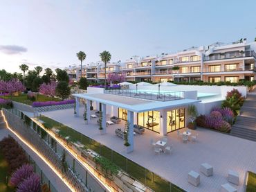 Apartment with pool for sale in Marbella Centro