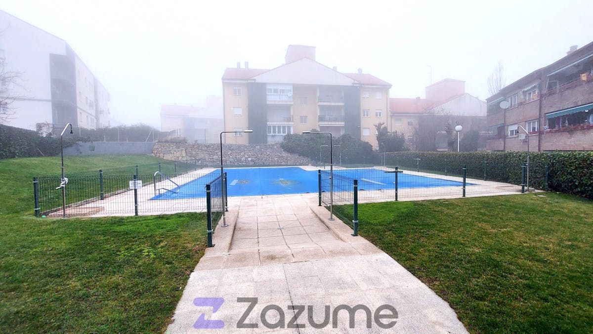 Piscina de Pis de lloguer en El Molar (Madrid) amb Aire condicionat, Calefacció i Parquet