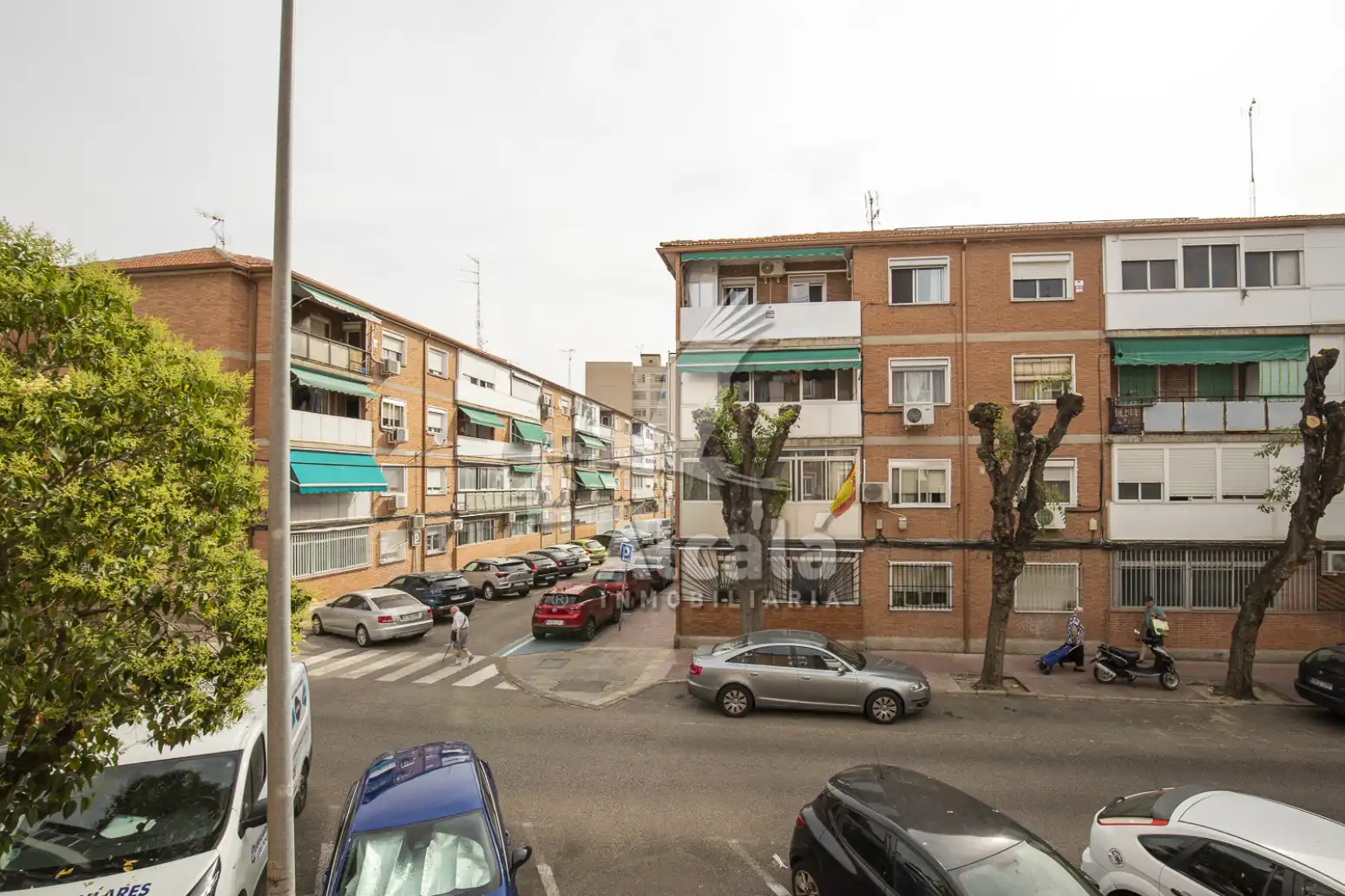Vista exterior de Piso en venta en Alcalá de Henares con Aire acondicionado y Calefacción
