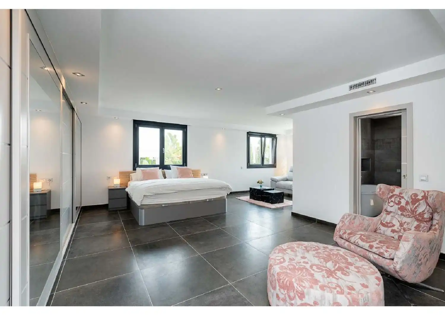 Chalet con piscina en alquiler en Nueva Andalucía, imagen 7