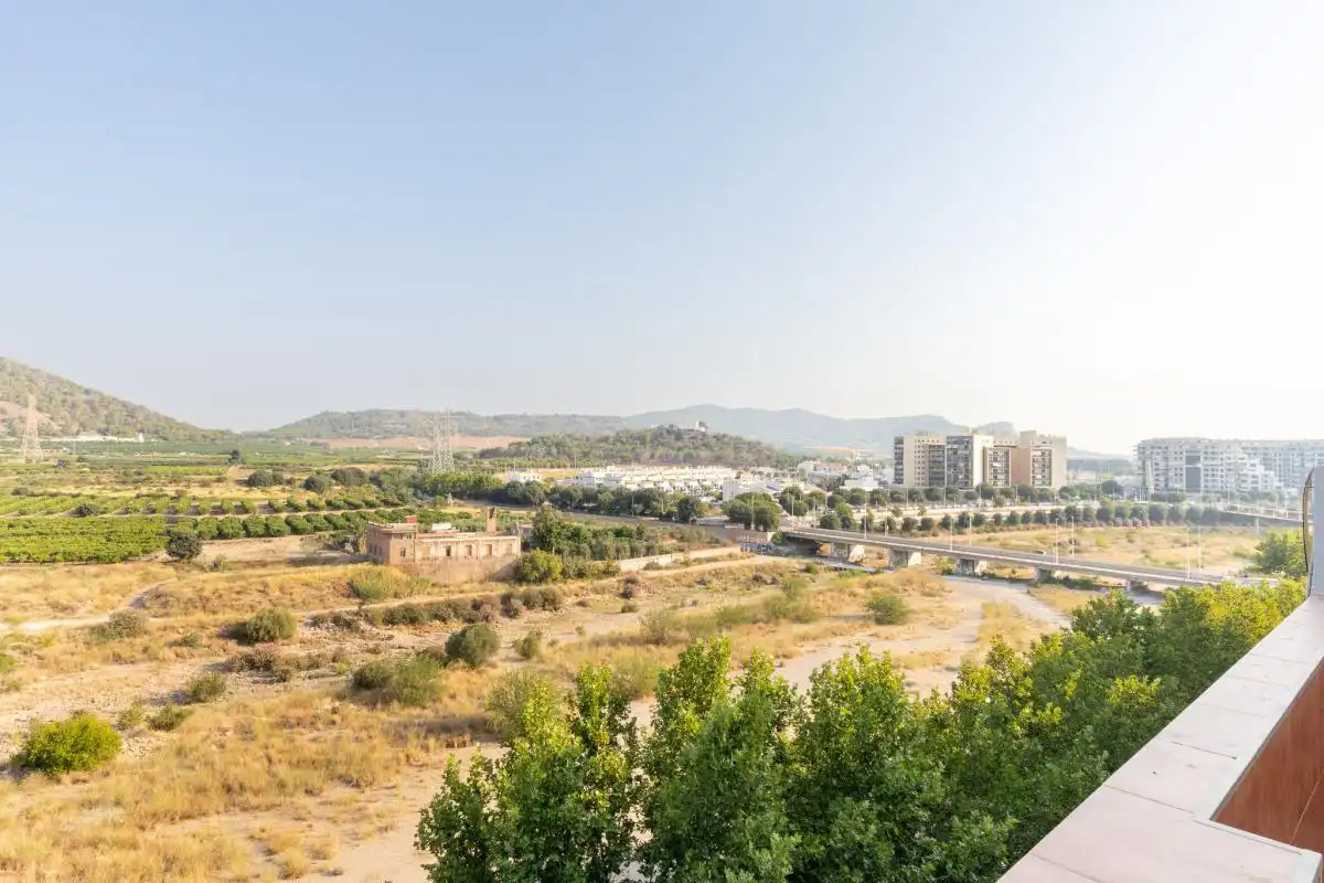 Àtic en venda en Sagunto / Sagunt amb Calefacció, Terrassa i Balcó