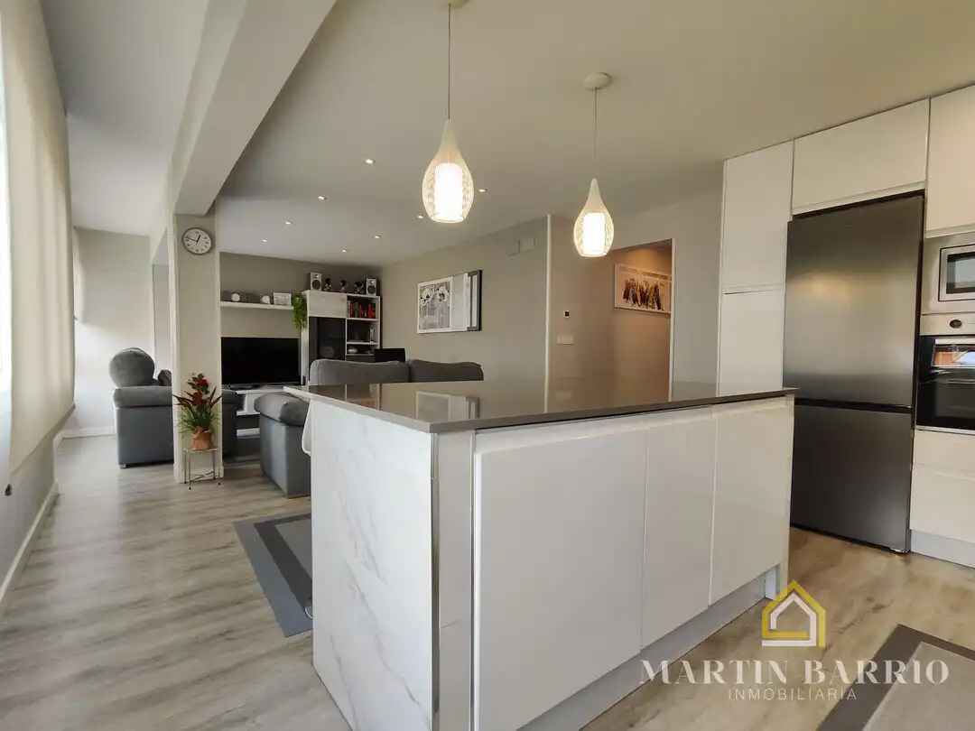 Cocina de Piso en venta en Muskiz con Calefacción, Jardín privado y Amueblado