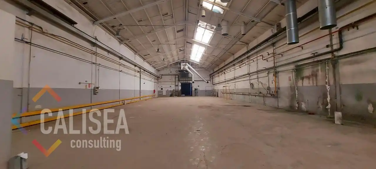 Nave industrial de alquiler en Les Termes