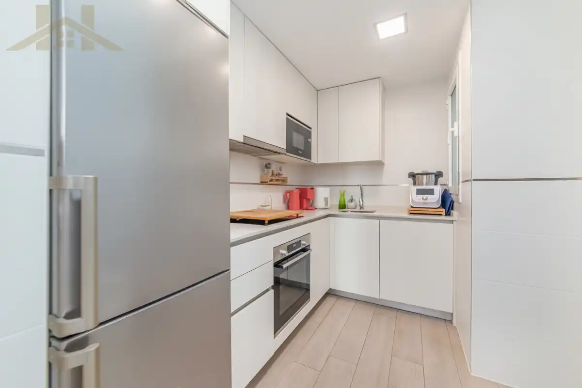 Kitchen of Flat for sale in Móstoles  with Air Conditioner, Heating and Storage room