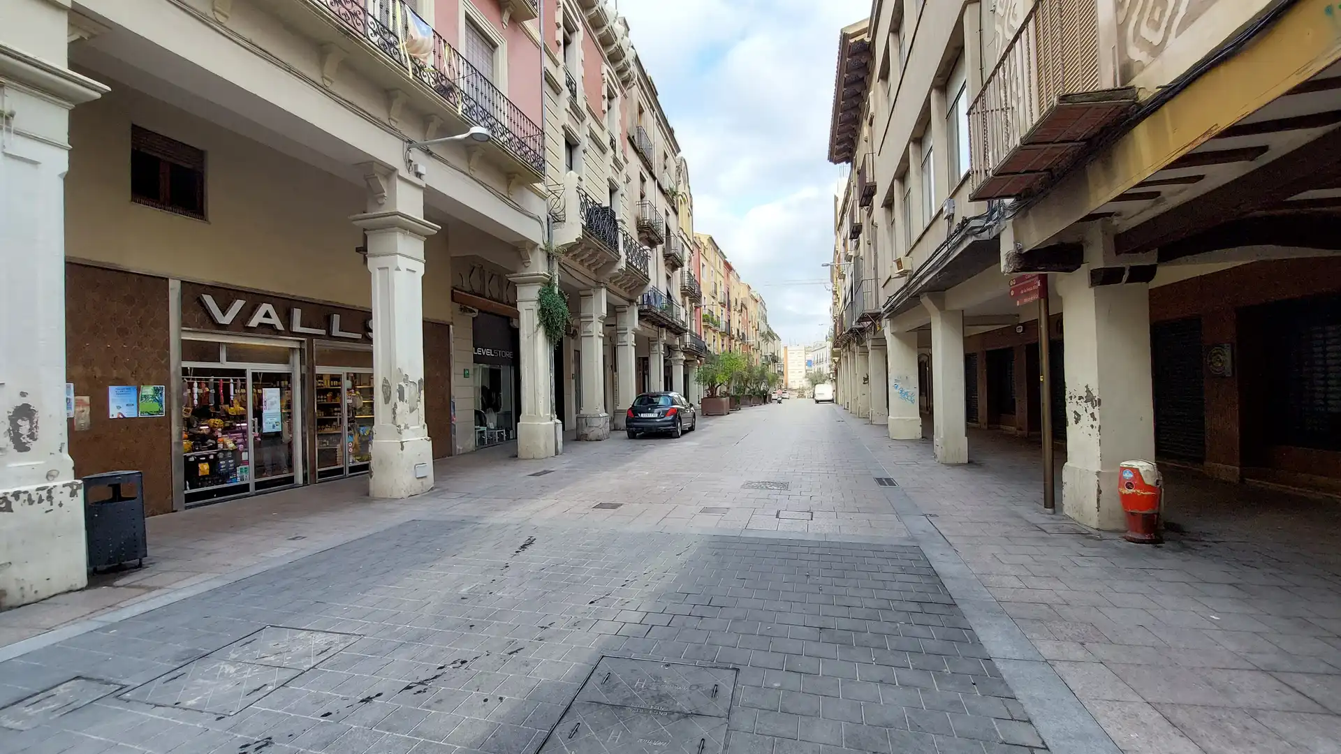Local comercial de lloguer a Carrer de la Cort, imagen 25