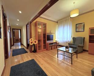 Living room of Flat for sale in Getxo 