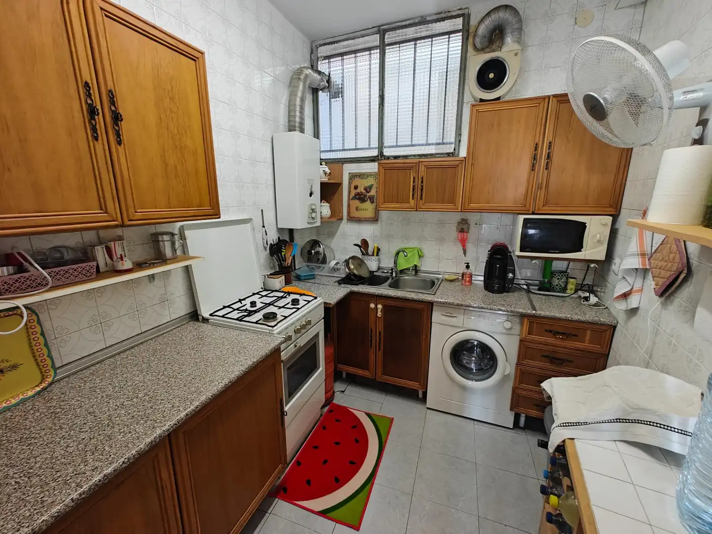 Cuina de Pis en venda en Yátova amb Terrassa, Moblat i Balcó