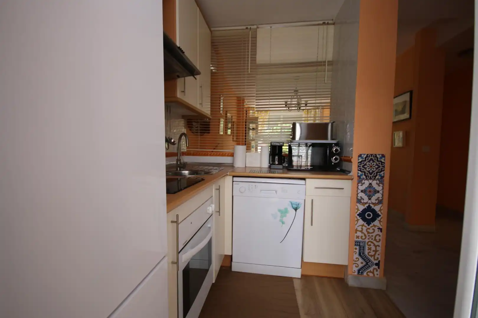 Cocina de Apartamento en venta en Islantilla con Aire acondicionado, Calefacción y Jardín privado