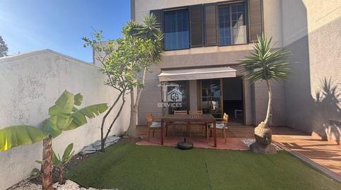 Photo 3 of Single-family semi-detached for sale in Juan Carlos I, 25, El Médano, Granadilla de Abona