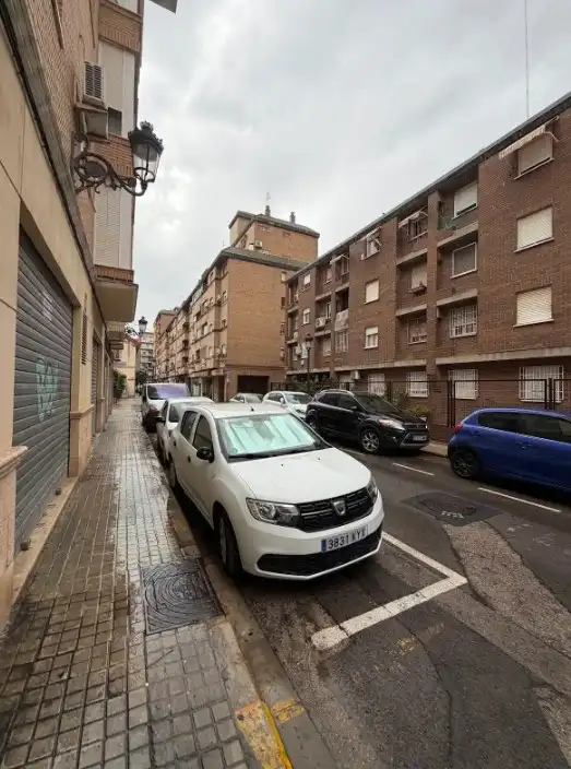 Vista exterior de Pis en venda en Valencia amb Forn i Balcó