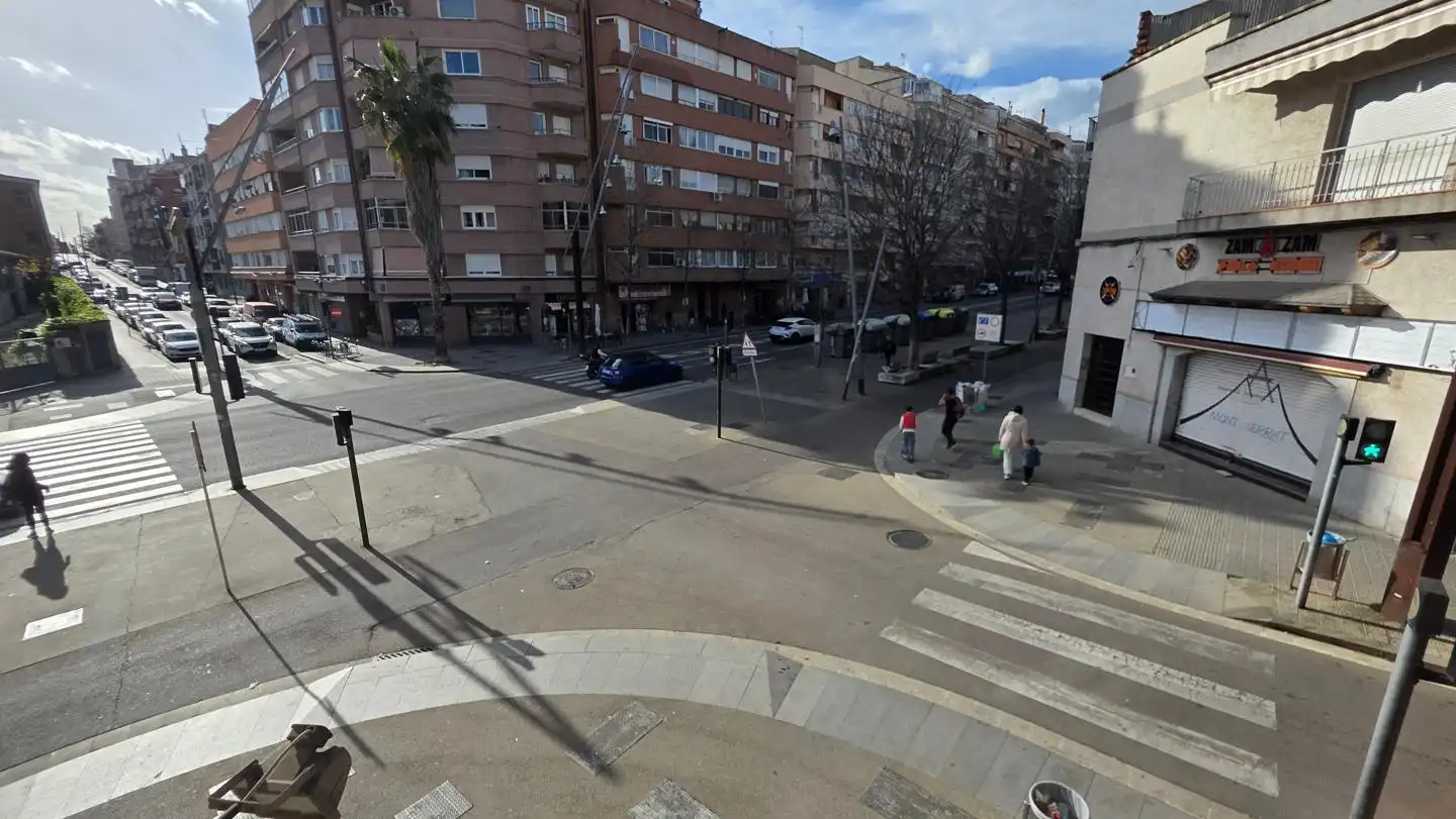 Vista exterior de Piso de alquiler en Terrassa con Calefacción, Amueblado y Balcón