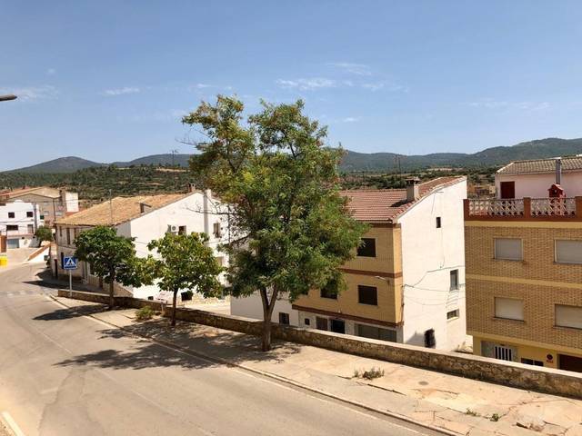 Casa-chalet en Venta en Mira