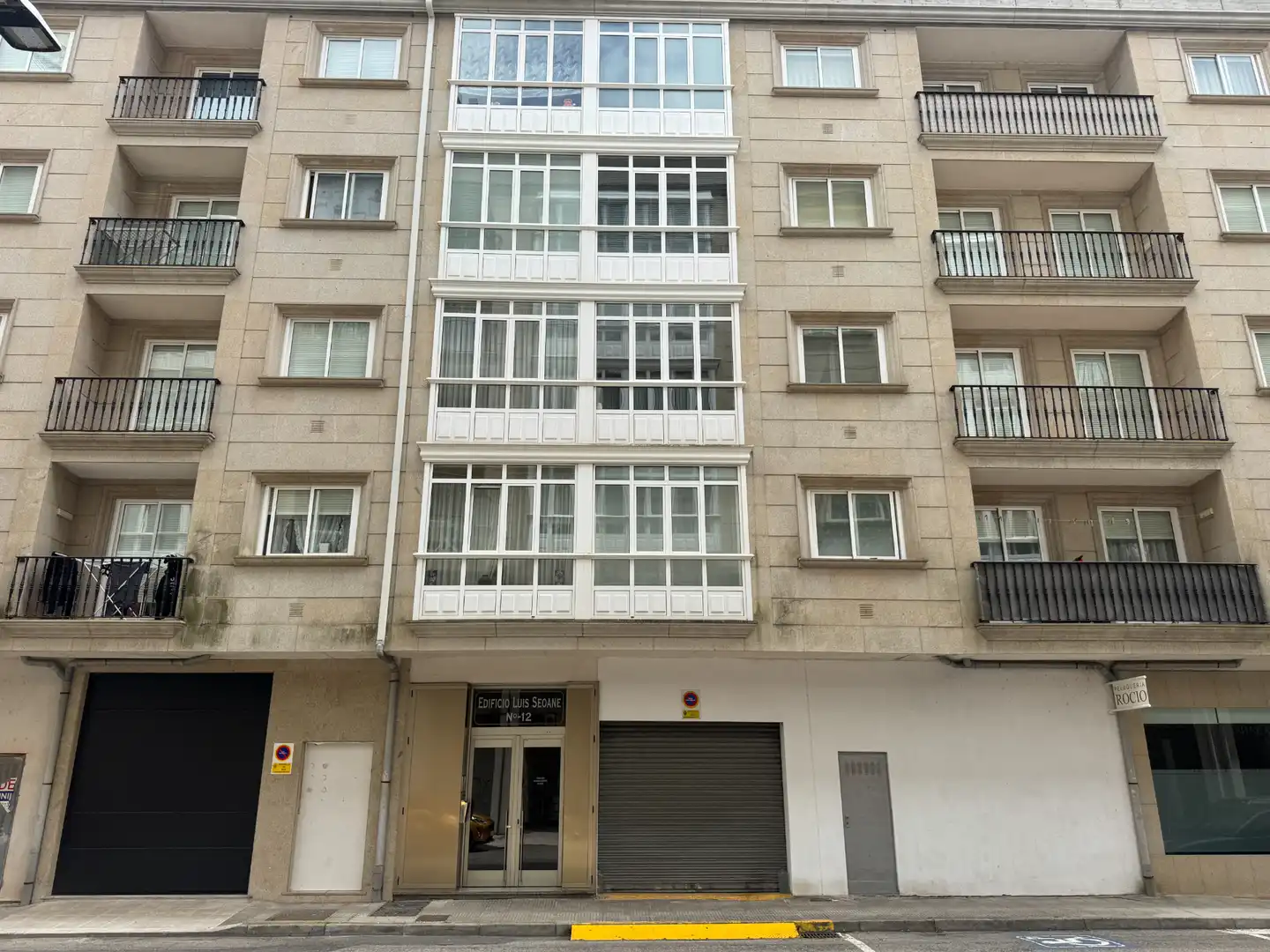 Vista exterior de Pis en venda en Noia amb Calefacció, Parquet i Moblat